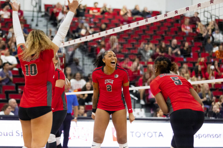 UNLV Volleyball flip the script to win two in a row