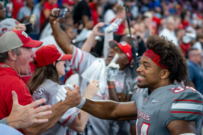 Rebels move to 3-0 for the first time since 1984 with win over Jayhawks